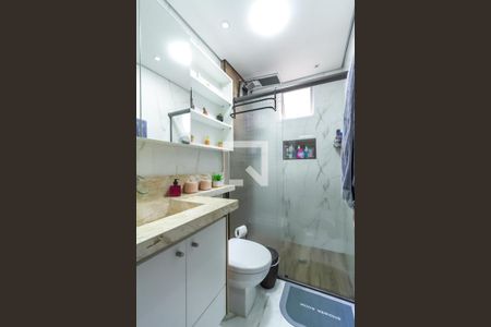 Apartamento à venda com 64m², 3 quartos e 1 vaga Apartamento à venda com 64m², 3 quartos e 1 vagaBanheiro