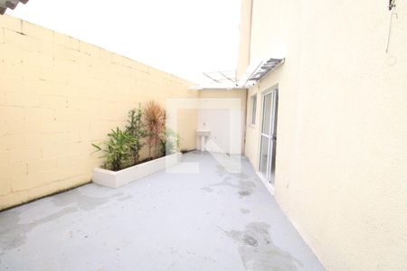 Casa à venda com 119m², 2 quartos e 1 vagaÁrea de Serviço/quintal