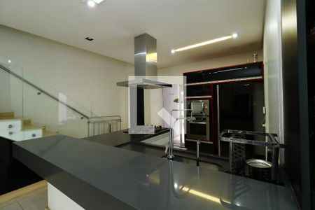 Casa para alugar com 357m², 3 quartos e 7 vagasCozinha