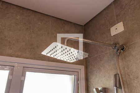 Casa de condomínio à venda com 300m², 4 quartos e 4 vagas Casa de condomínio à venda com 300m², 4 quartos e 4 vagasBanheiro da Suíte 1