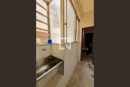 Apartamento à venda com 75m², 2 quartos e sem vaga Apartamento à venda com 75m², 2 quartos e sem vagaÁrea de Serviço