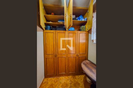 Apartamento à venda com 75m², 2 quartos e sem vaga Apartamento à venda com 75m², 2 quartos e sem vagaQuarto de Serviço