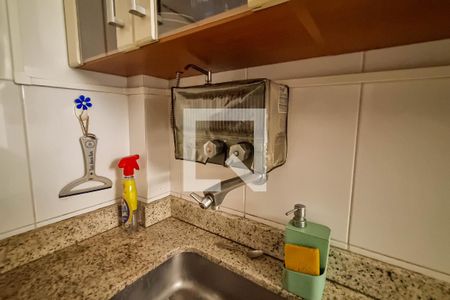 Apartamento à venda com 75m², 2 quartos e sem vaga Apartamento à venda com 75m², 2 quartos e sem vagaCozinha