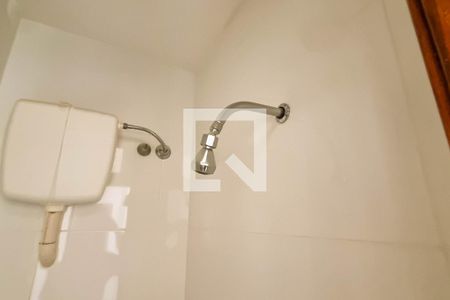 Apartamento à venda com 75m², 2 quartos e sem vaga Apartamento à venda com 75m², 2 quartos e sem vagaBanheiro de serviço