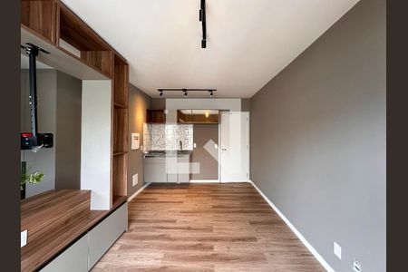 Sala/Cozinha de apartamento para alugar com 1 quarto, 31m² em Campo Belo, São Paulo