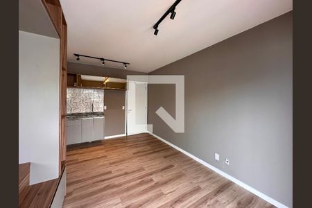 Sala/Cozinha de apartamento para alugar com 1 quarto, 31m² em Campo Belo, São Paulo