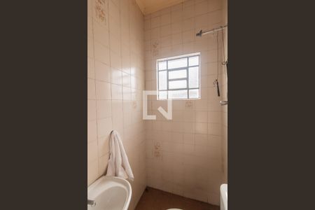 Casa para alugar com 483m², 3 quartos e 6 vagasBanheiro de serviço