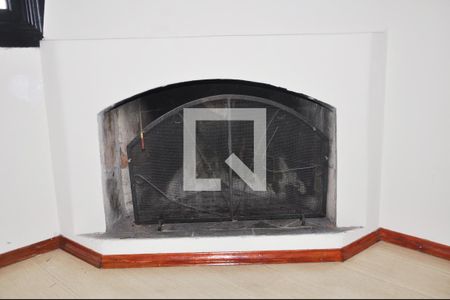 Casa para alugar com 220m², 3 quartos e 3 vagas Casa para alugar com 220m², 3 quartos e 3 vagasQuarto 01/lLaleira/Suite