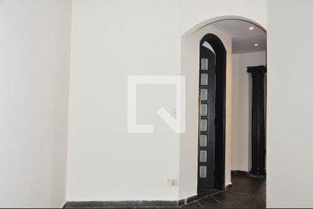 Casa para alugar com 220m², 3 quartos e 3 vagas Casa para alugar com 220m², 3 quartos e 3 vagasDispensa