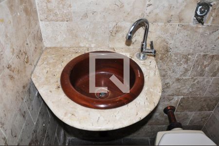 Casa para alugar com 220m², 3 quartos e 3 vagas Casa para alugar com 220m², 3 quartos e 3 vagasLavabo