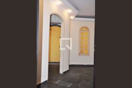 Casa para alugar com 220m², 3 quartos e 3 vagas Casa para alugar com 220m², 3 quartos e 3 vagasSala de Jantar