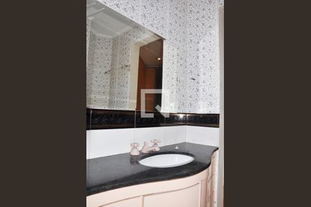 Casa para alugar com 220m², 3 quartos e 3 vagas Casa para alugar com 220m², 3 quartos e 3 vagasQuarto 03/lSuite