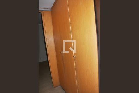 Casa para alugar com 220m², 3 quartos e 3 vagas Casa para alugar com 220m², 3 quartos e 3 vagasQuarto 03/lSuite