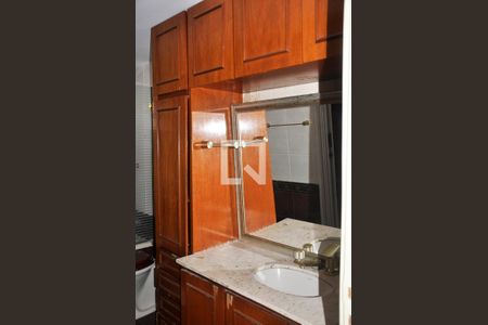 Casa para alugar com 220m², 3 quartos e 3 vagas Casa para alugar com 220m², 3 quartos e 3 vagasQuarto 01/lLaleira/Suite