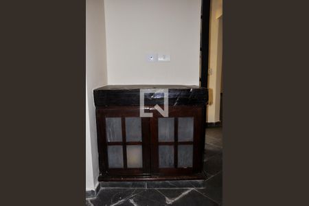 Casa para alugar com 220m², 3 quartos e 3 vagas Casa para alugar com 220m², 3 quartos e 3 vagasSala/Lareira