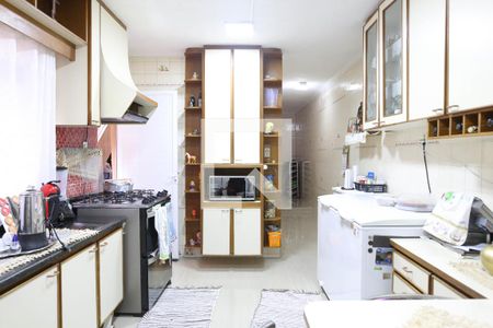 Casa à venda com 125m², 3 quartos e 2 vagasCozinha