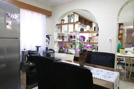 Casa à venda com 125m², 3 quartos e 2 vagasCozinha