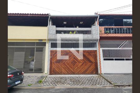 Casa à venda com 125m², 3 quartos e 2 vagasFachada