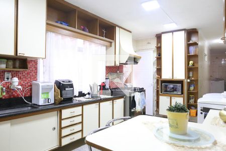 Casa à venda com 125m², 3 quartos e 2 vagasCozinha