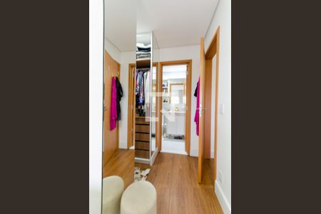 Apartamento à venda com 65m², 2 quartos e 2 vagas Apartamento à venda com 65m², 2 quartos e 2 vagasSuíte