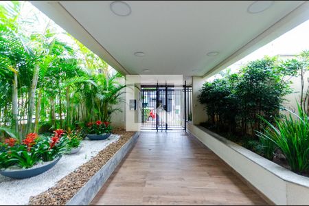 Apartamento à venda com 65m², 2 quartos e 2 vagas Apartamento à venda com 65m², 2 quartos e 2 vagasEntrada