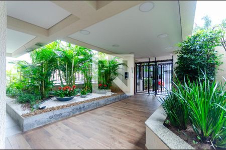 Apartamento à venda com 65m², 2 quartos e 2 vagas Apartamento à venda com 65m², 2 quartos e 2 vagasEntrada