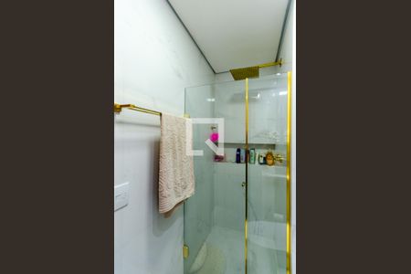 Apartamento à venda com 65m², 2 quartos e 2 vagas Apartamento à venda com 65m², 2 quartos e 2 vagasBanheiro da Suíte