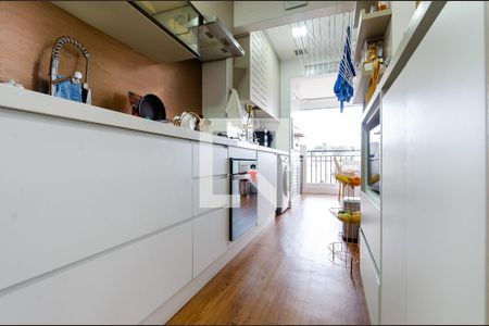 Apartamento à venda com 65m², 2 quartos e 2 vagas Apartamento à venda com 65m², 2 quartos e 2 vagasCozinha