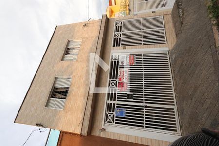 Casa à venda com 160m², 5 quartos e 1 vagaFachada