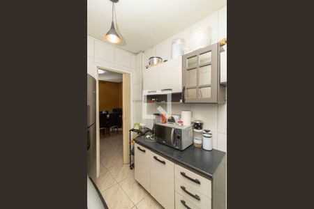 Apartamento à venda com 75m², 2 quartos e sem vagaCozinha