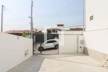 Casa à venda com 68m², 2 quartos e 1 vaga Casa à venda com 68m², 2 quartos e 1 vagaGaragem
