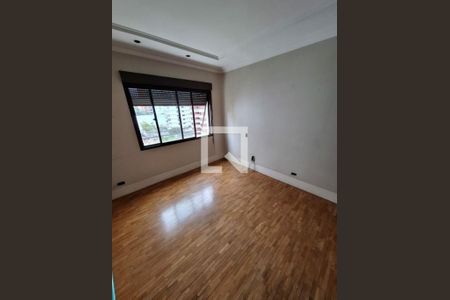 Apartamento à venda com 4 quartos, 246m² em Real Parque, São Paulo