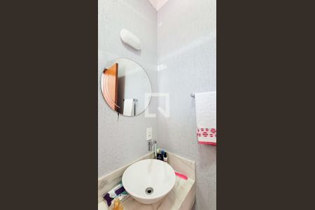 Casa à venda com 129m², 3 quartos e 3 vagas Casa à venda com 129m², 3 quartos e 3 vagasLavabo