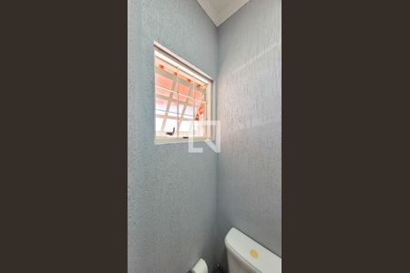 Casa à venda com 129m², 3 quartos e 3 vagas Casa à venda com 129m², 3 quartos e 3 vagasLavabo