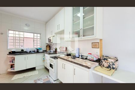Casa à venda com 129m², 3 quartos e 3 vagas Casa à venda com 129m², 3 quartos e 3 vagasCozinha