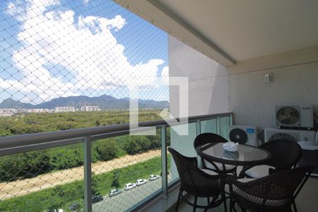 Apartamento à venda com 211m², 4 quartos e 2 vagas Apartamento à venda com 211m², 4 quartos e 2 vagasVaranda da Sala
