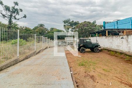 Casa à venda com 400m², 4 quartos e 4 vagas Casa à venda com 400m², 4 quartos e 4 vagasÁrea externa