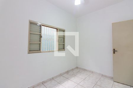 Casa à venda com 190m², 3 quartos e 2 vagasQuarto 2