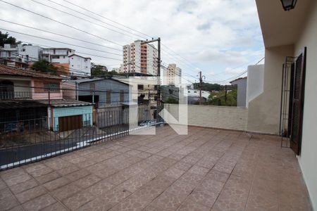 Casa à venda com 260m², 4 quartos e 2 vagas Casa à venda com 260m², 4 quartos e 2 vagasVaranda Quarto 4