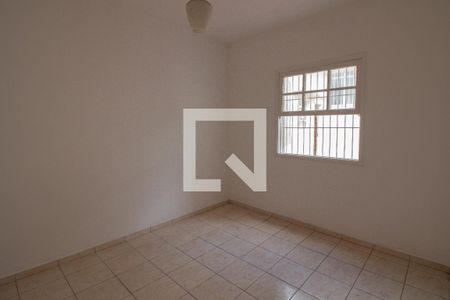 Casa à venda com 260m², 4 quartos e 2 vagas Casa à venda com 260m², 4 quartos e 2 vagasQuarto 3