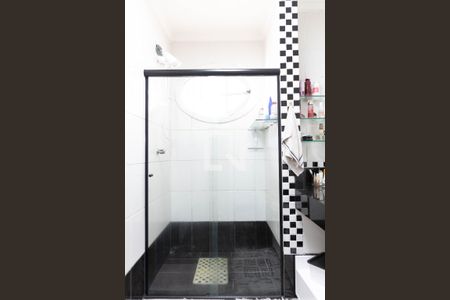 Casa à venda com 253m², 3 quartos e 7 vagas Casa à venda com 253m², 3 quartos e 7 vagasBanheiro do Quarto 1