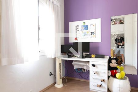 Casa à venda com 253m², 3 quartos e 7 vagas Casa à venda com 253m², 3 quartos e 7 vagasQuarto 2