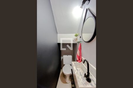 Casa de condomínio à venda com 103m², 2 quartos e 1 vagaLavabo