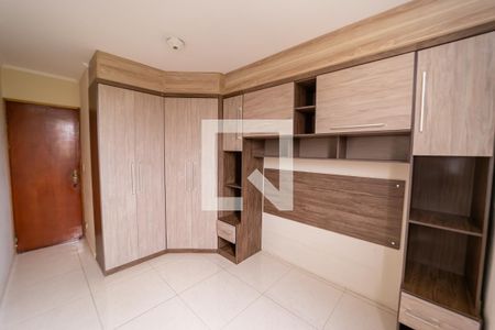 Quarto 2 de apartamento para alugar com 2 quartos, 58m² em Jardim Ponte Rasa, São Paulo