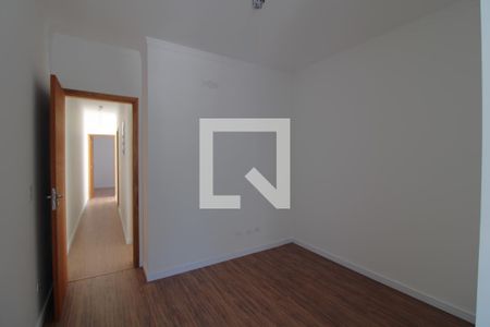 Casa à venda com 100m², 3 quartos e 2 vagasSuíte