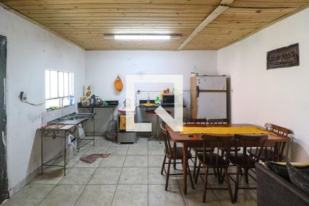 Casa à venda com 486m², 2 quartos e 1 vagaCozinha