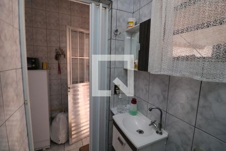 Casa à venda com 130m², 3 quartos e 1 vagaBanheiro