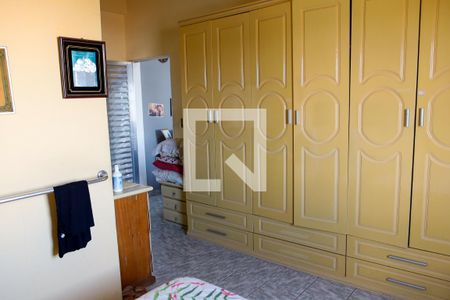 Casa à venda com 372m², 7 quartos e 4 vagas Casa à venda com 372m², 7 quartos e 4 vagasQuarto 3 - Suíte
