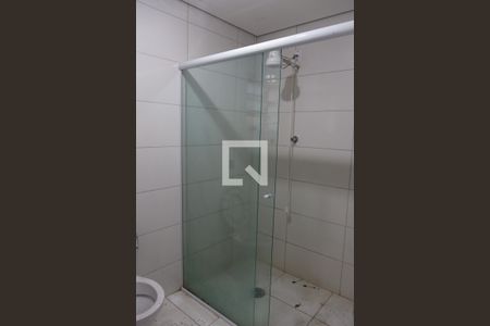 Casa à venda com 372m², 7 quartos e 4 vagas Casa à venda com 372m², 7 quartos e 4 vagasBanheiro  3
