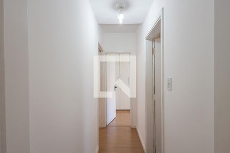Corredor de apartamento à venda com 2 quartos, 75m² em Sumaré, São Paulo
